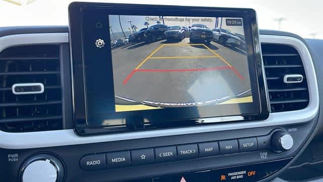 2025 Hyundai Venue Limited - Photo 15