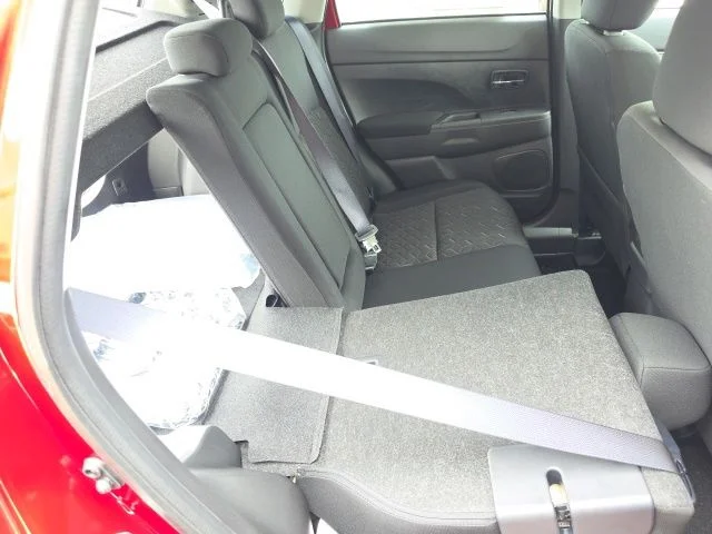 New 2027 Red Diamond Mitsubishi 2.0 ES image 20