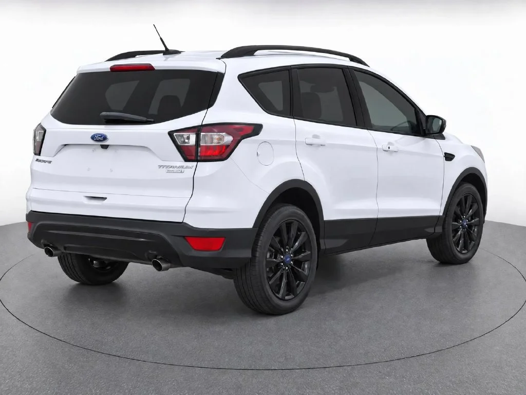Used 2017 White Ford Titanium image 3