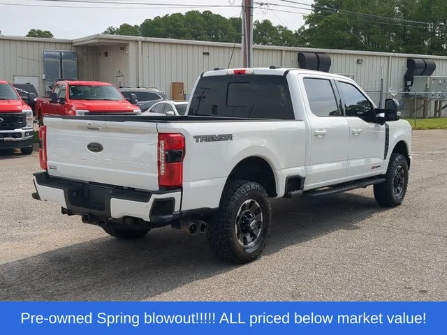 Used 2023 White Ford Lariat image 13