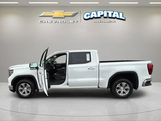 Used 2025 Summit White GMC SLT image 9