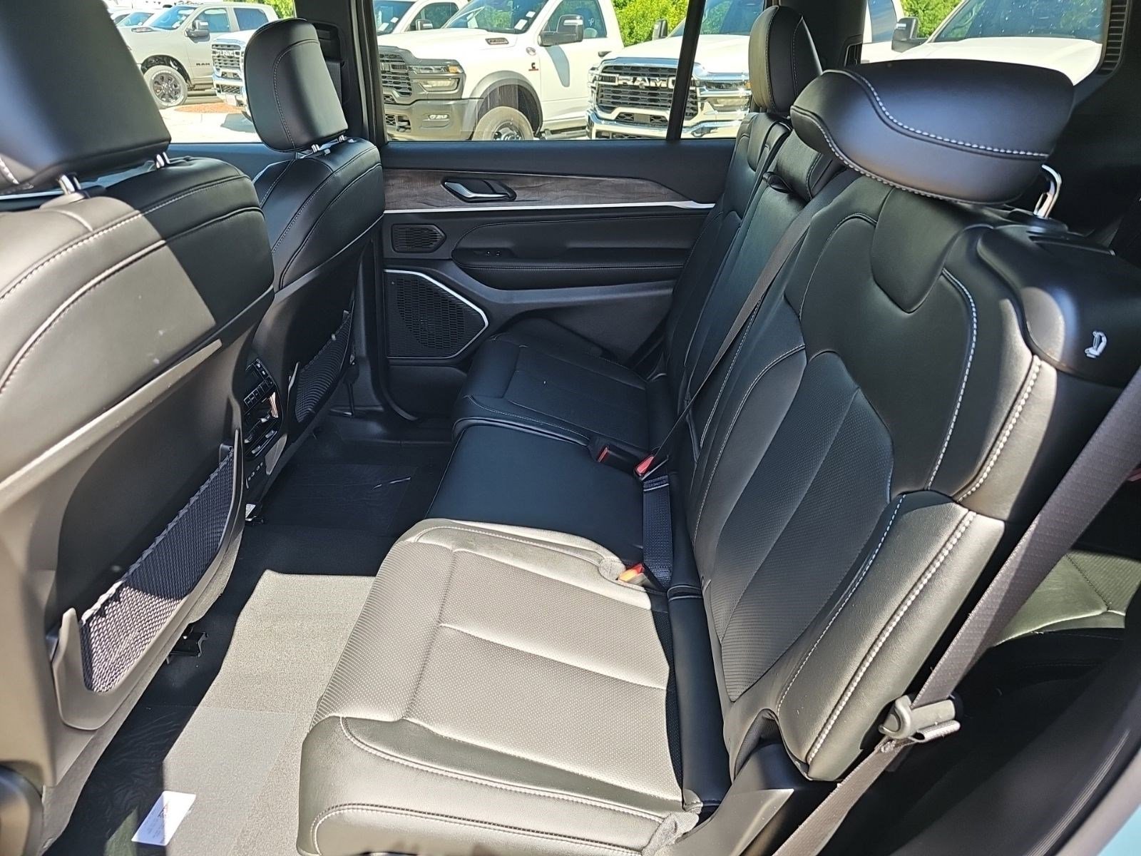 New 2026 Steel Blue Jeep Limited Reserve image 16