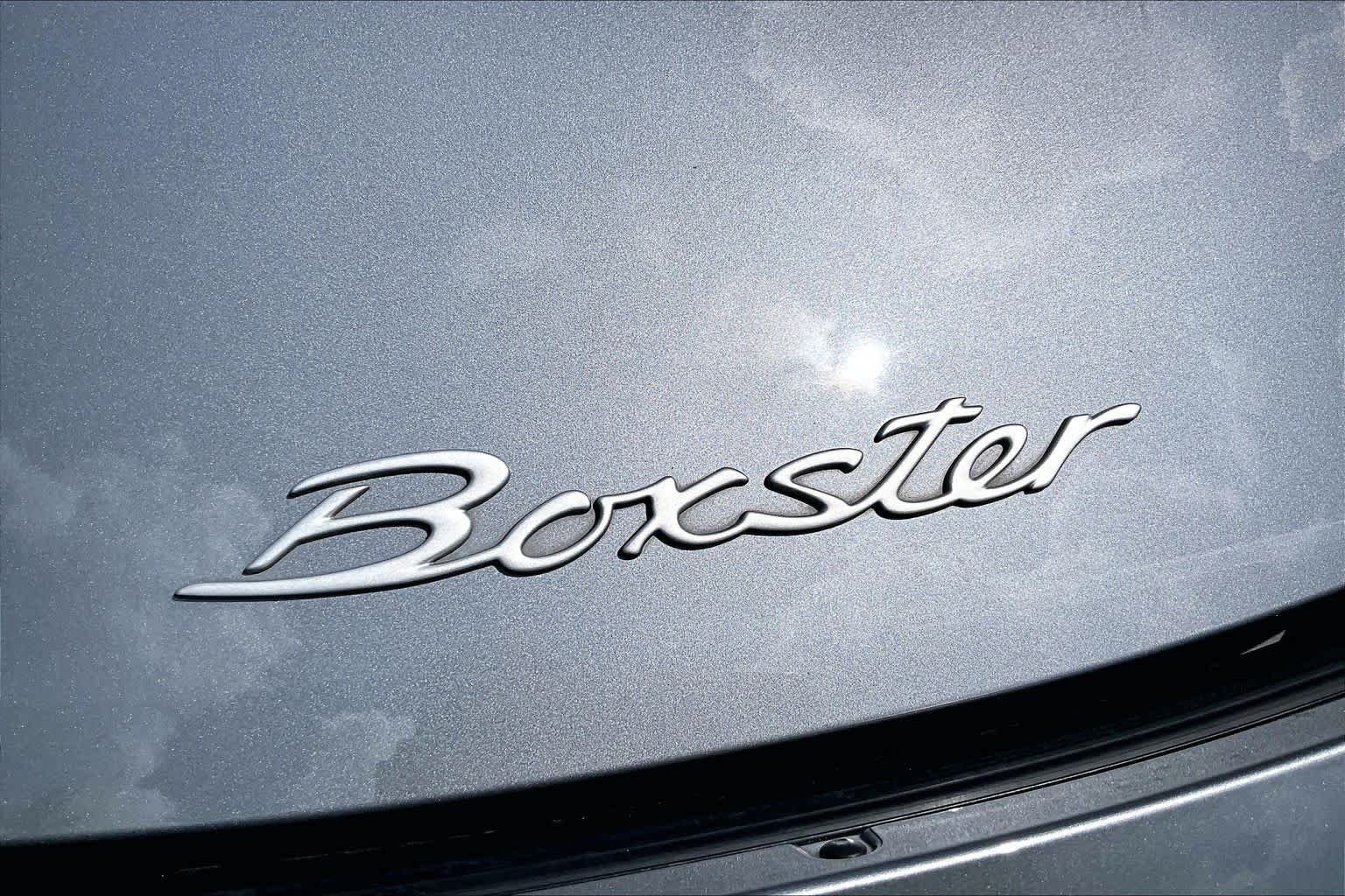 Used 2005 GRAY Porsche  image 33