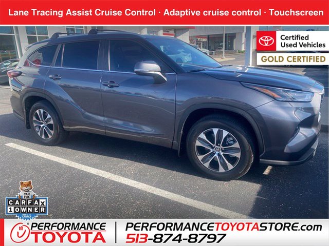 2025 Toyota Highlander XLE