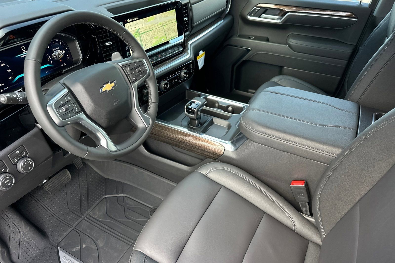 2026 Chevrolet Silverado 1500 LT - Photo 10