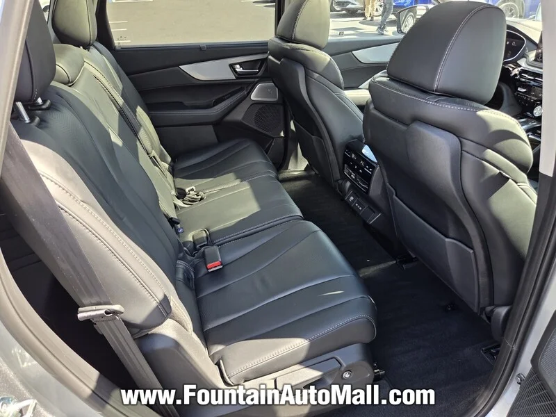 Used 2026 Solar Silver Metallic Acura FWD w/Technology Package image 15