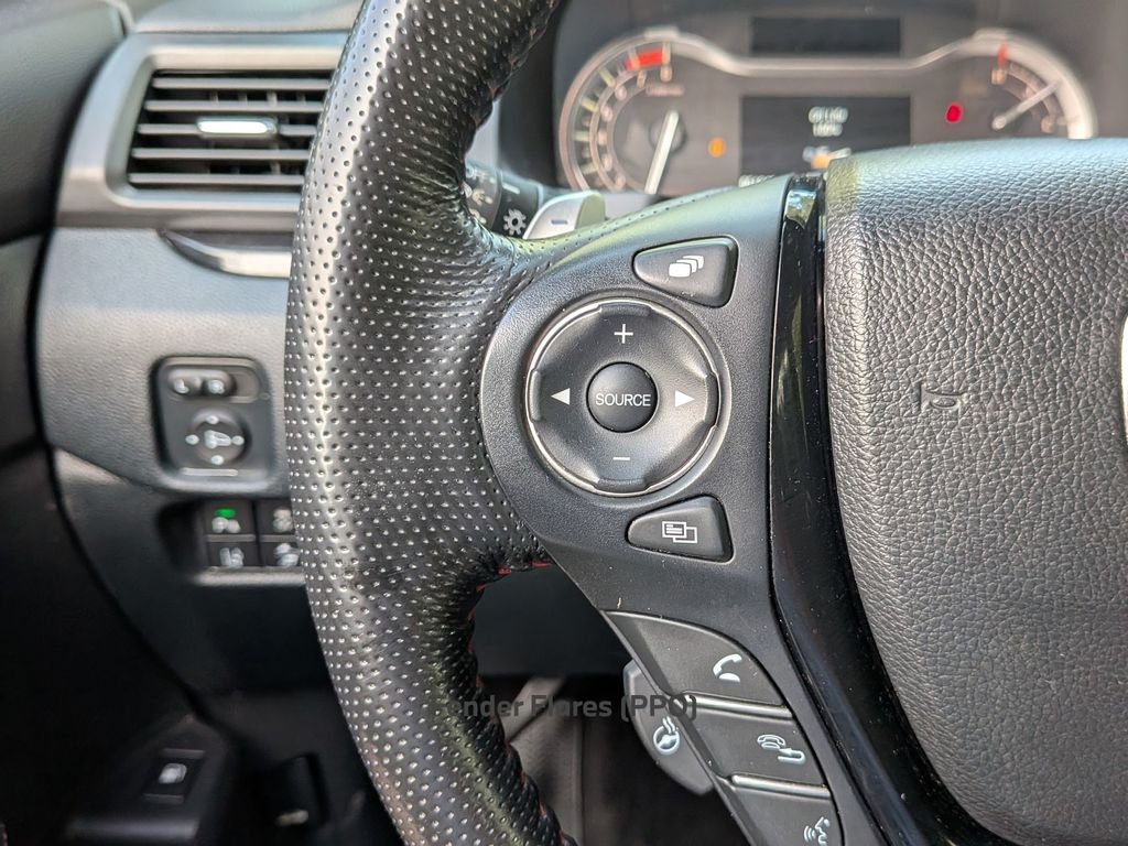 Used 2023  Honda Black Edition image 24