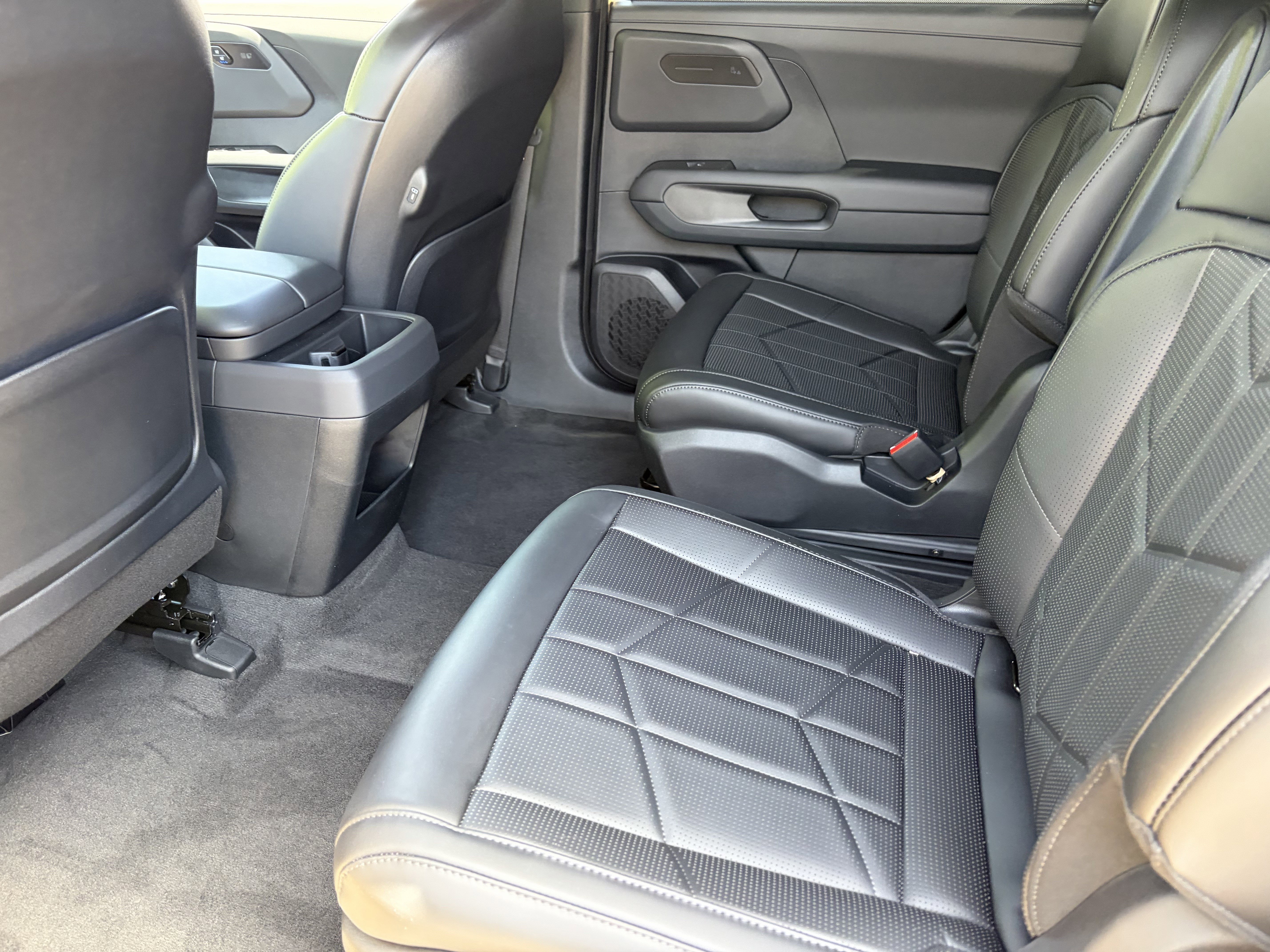 New 2027 Terrain Brown Kia X-Line EX image 15