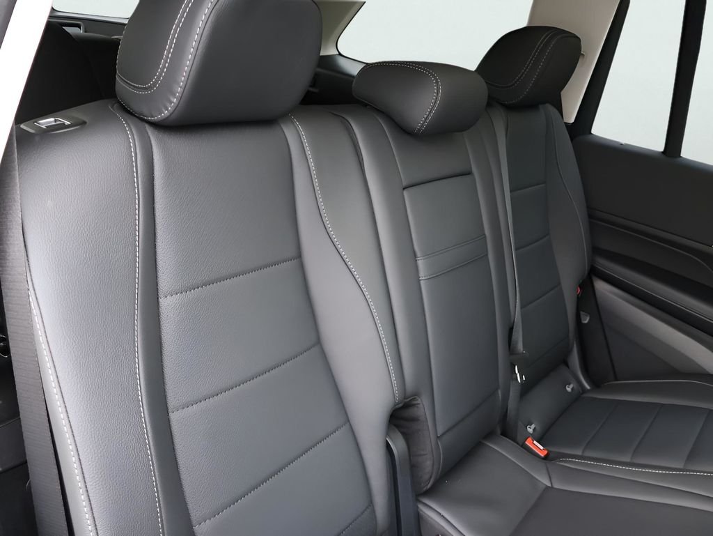 2025 Mercedes-Benz GLS Base - Photo 14