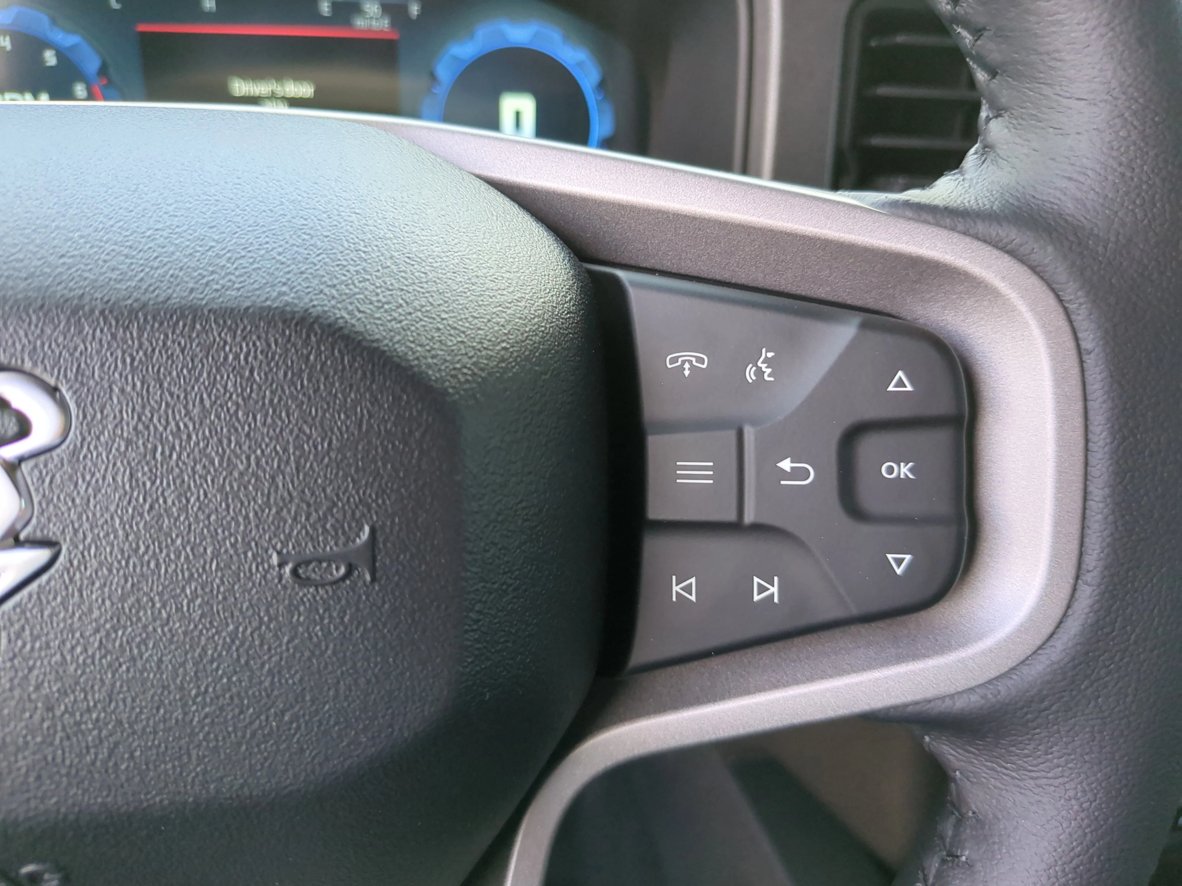 New 2026 Carbonized Gray Metallic Ford Big Bend® image 27