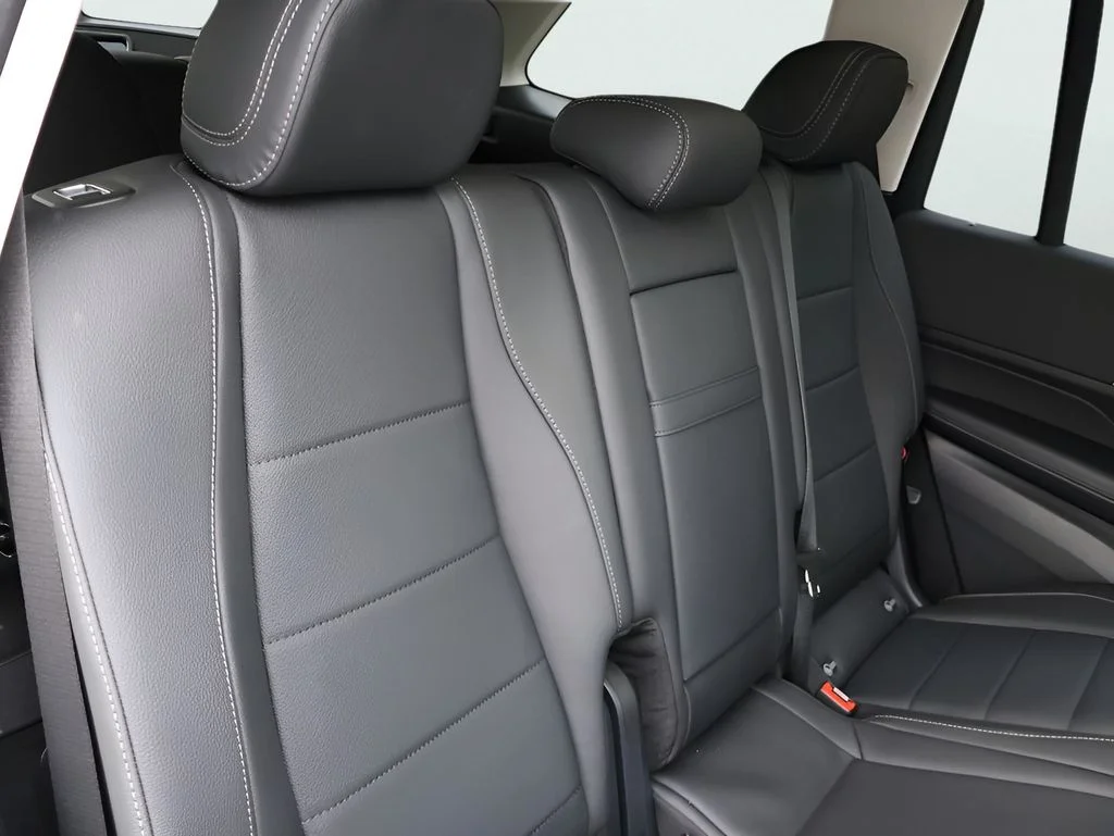 New 2025 White Mercedes-Benz GLS 450 image 14