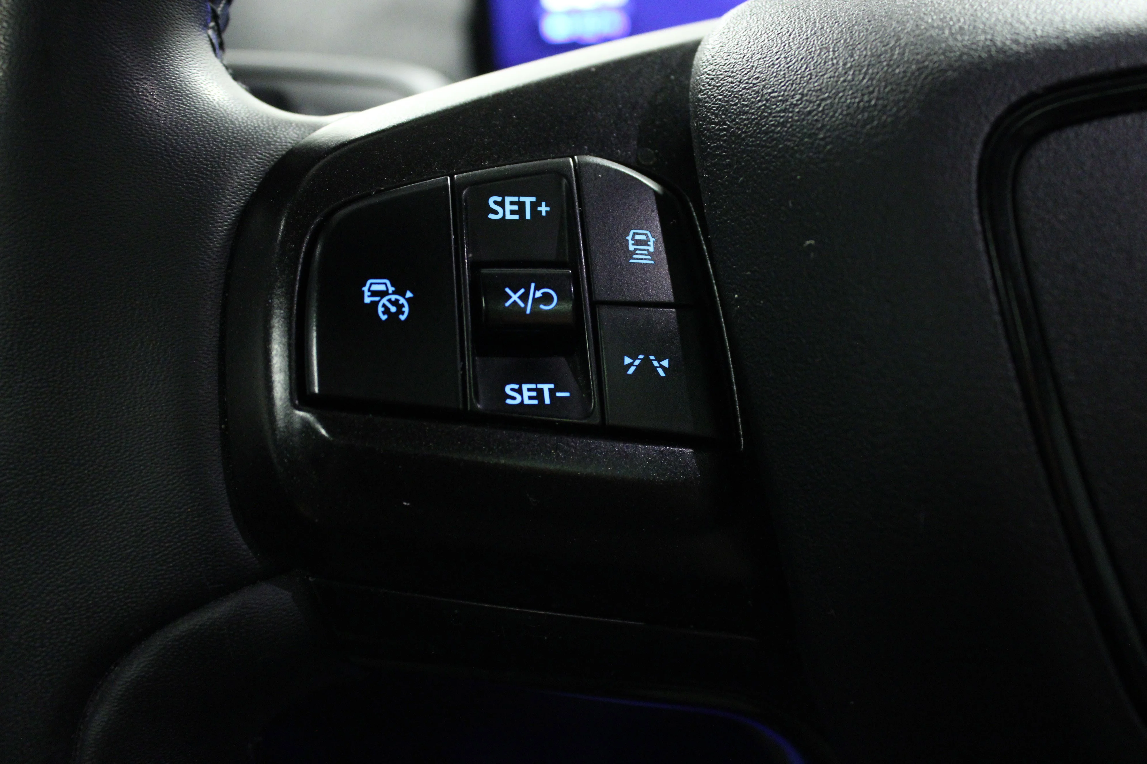Used 2021 Gray Metallic Ford Premium image 20