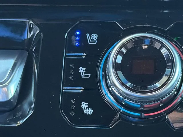 New 2026 Onyx Black GMC AT4 image 30