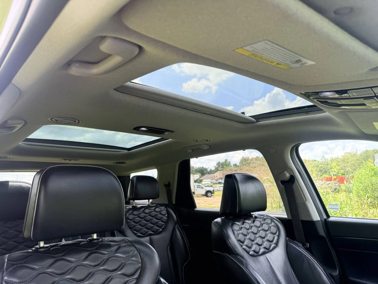 Used 2021 Gray Hyundai Limited 4dr SUV image 10