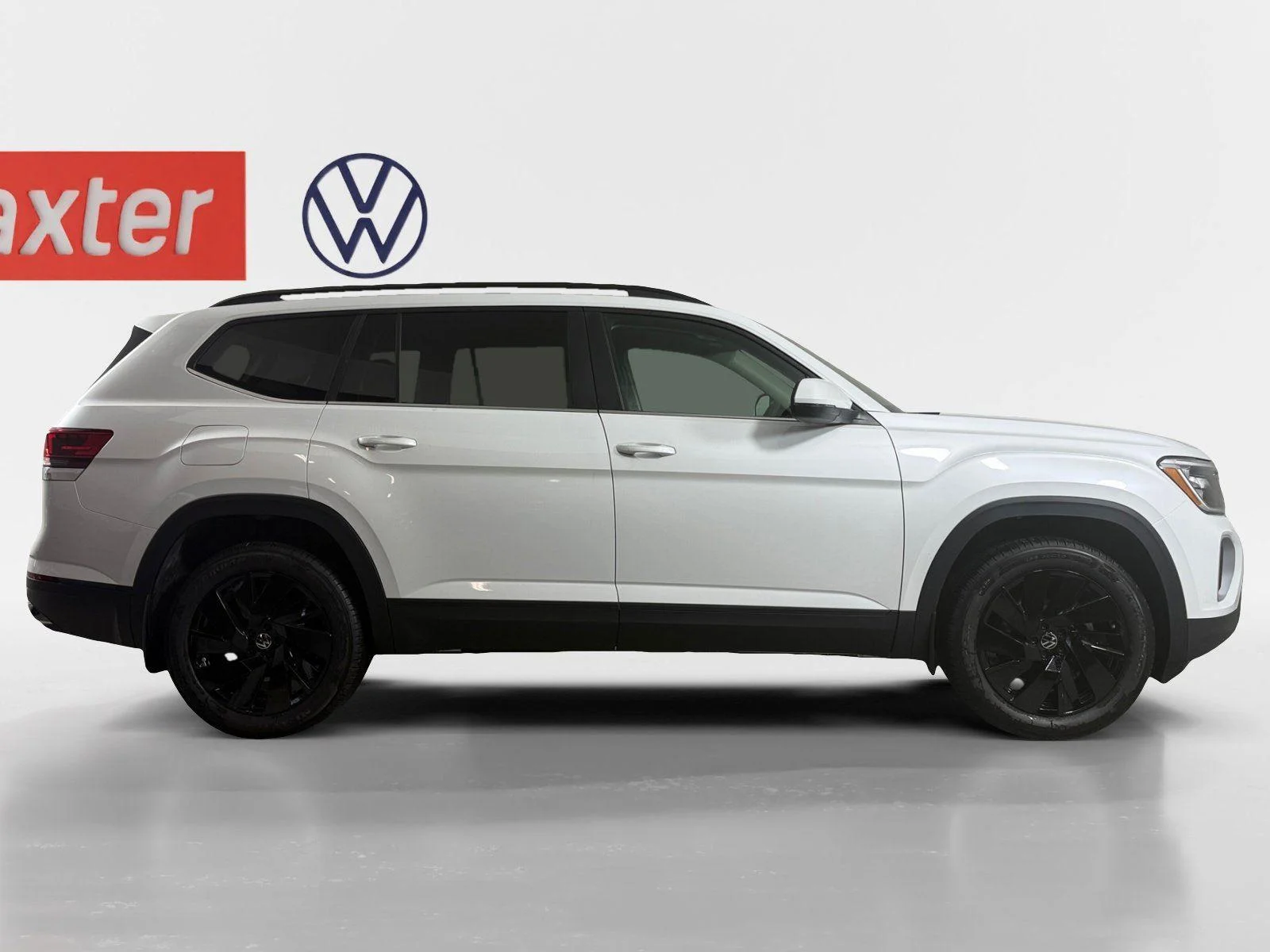New 2026 Opal White Pearl Volkswagen 2.0T SE w/Technology image 8