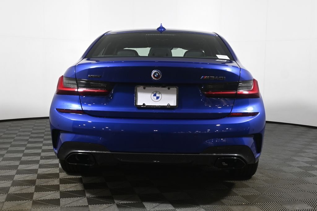Used 2022 Blue Metallic BMW M340i xDrive image 6