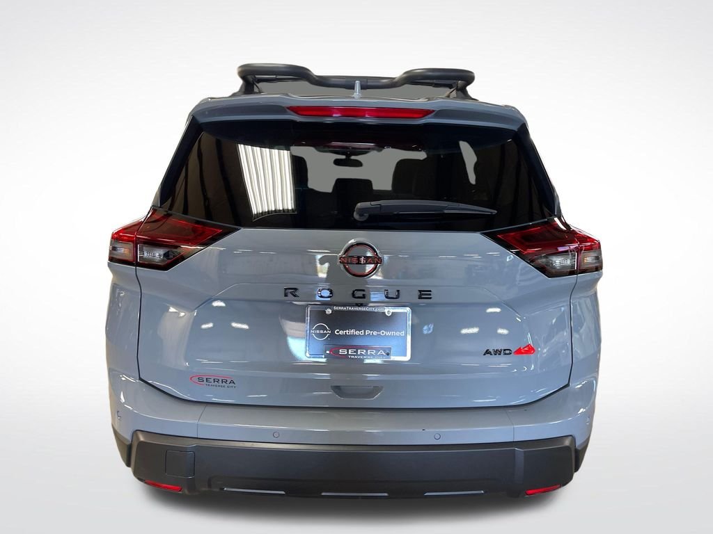 Certified Used 2025 Gray Nissan Rock Creek image 4