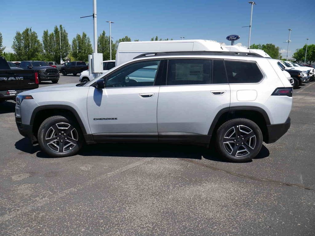 New 2026 Silver Zynith Clearcoat Jeep  image 13