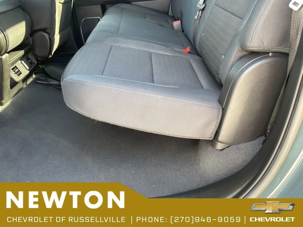 Used 2025 Cypress Gray Chevrolet LT image 35