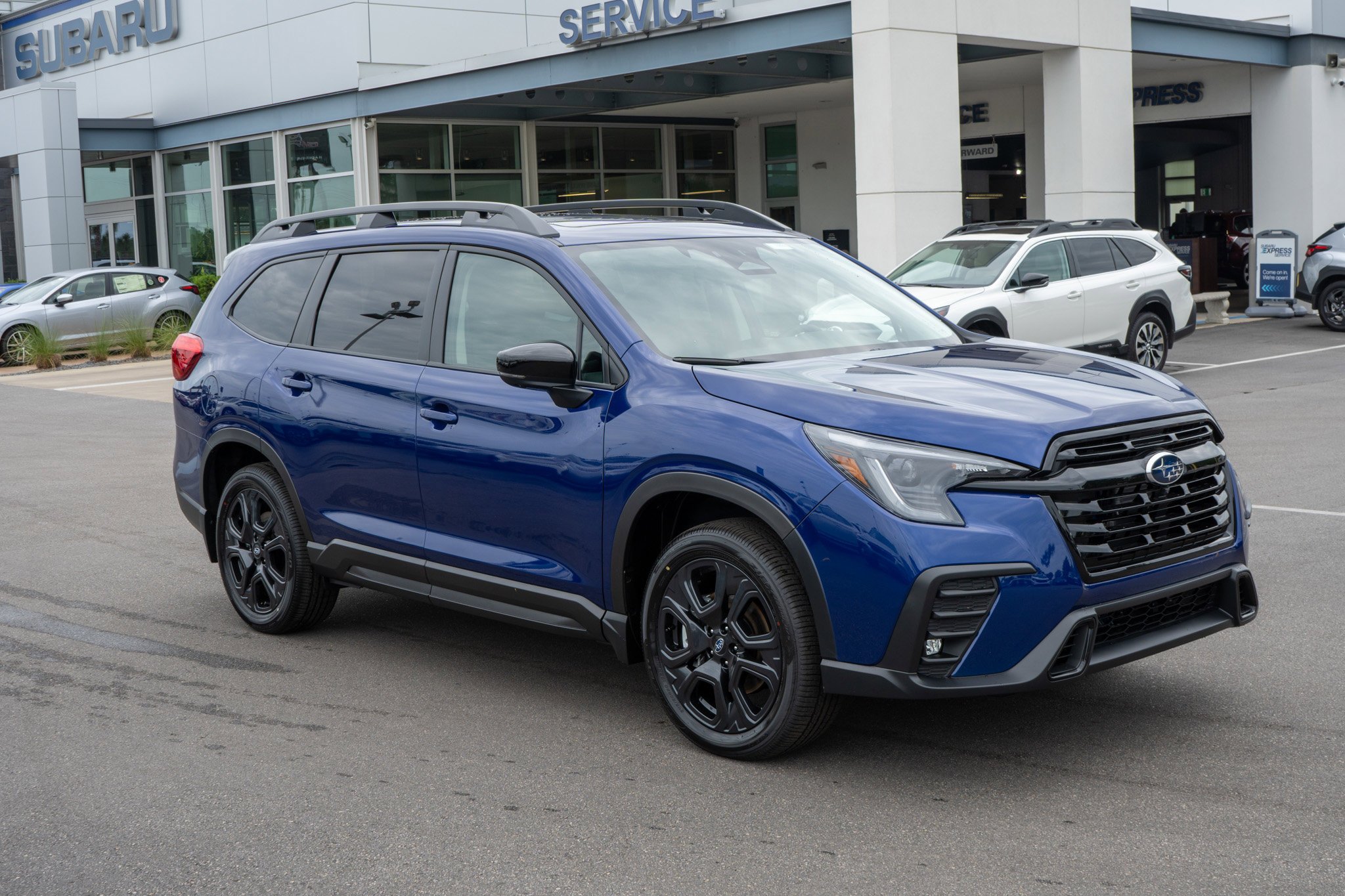 2026 Subaru Ascent Onyx Edition-Touring 7 Passenger's photo