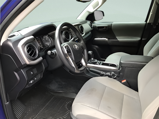 Used 2023 Blue Toyota SR5 image 10