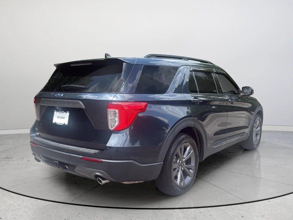 2023 Ford Explorer XLT - Photo 7