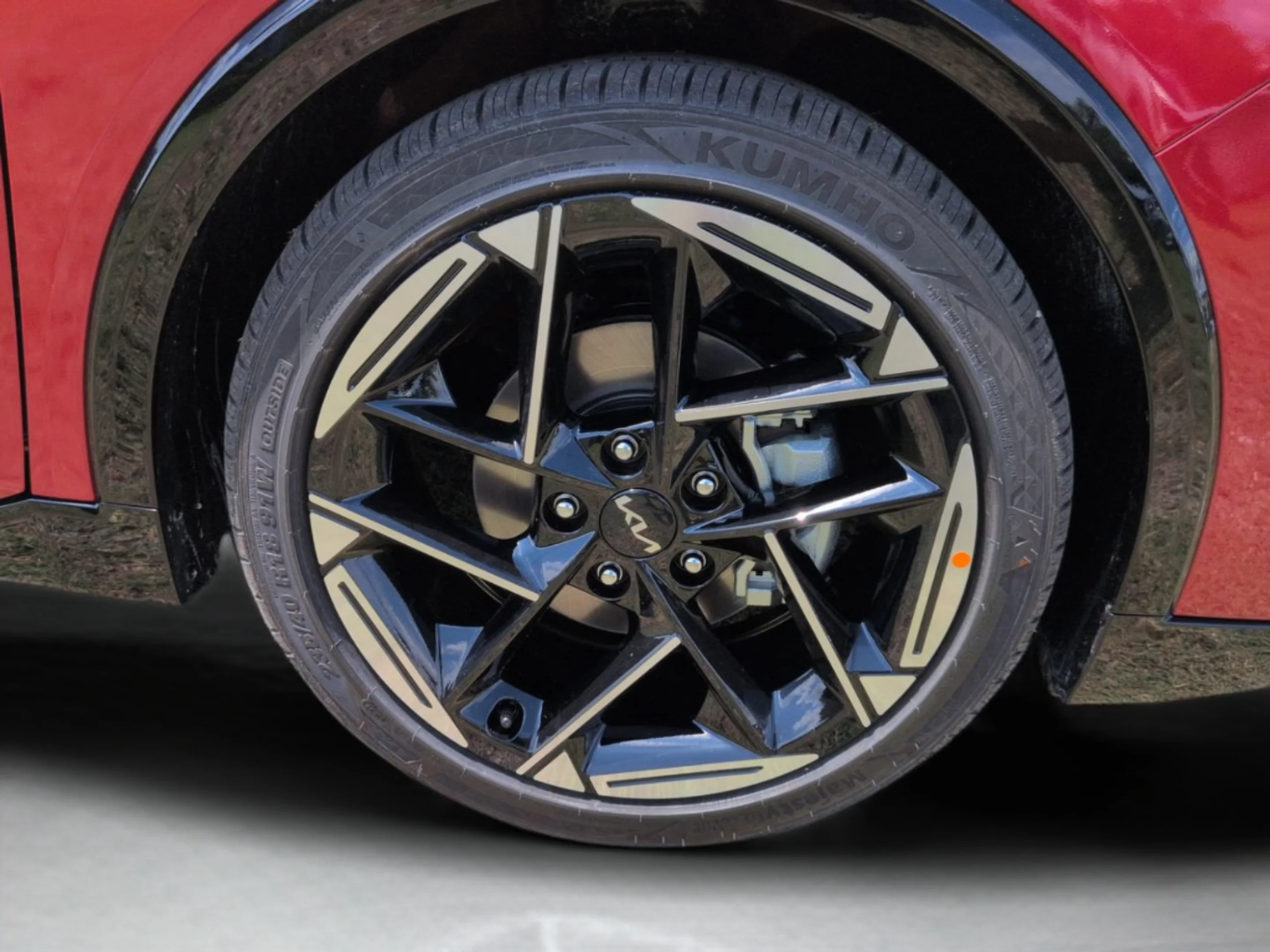 New 2026 Currant Red Kia GT-Line image 11
