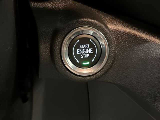 Used 2023 Red Chevrolet RS image 19
