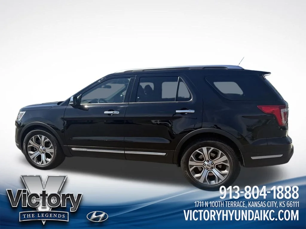 Used 2018 Black Ford Platinum image 24
