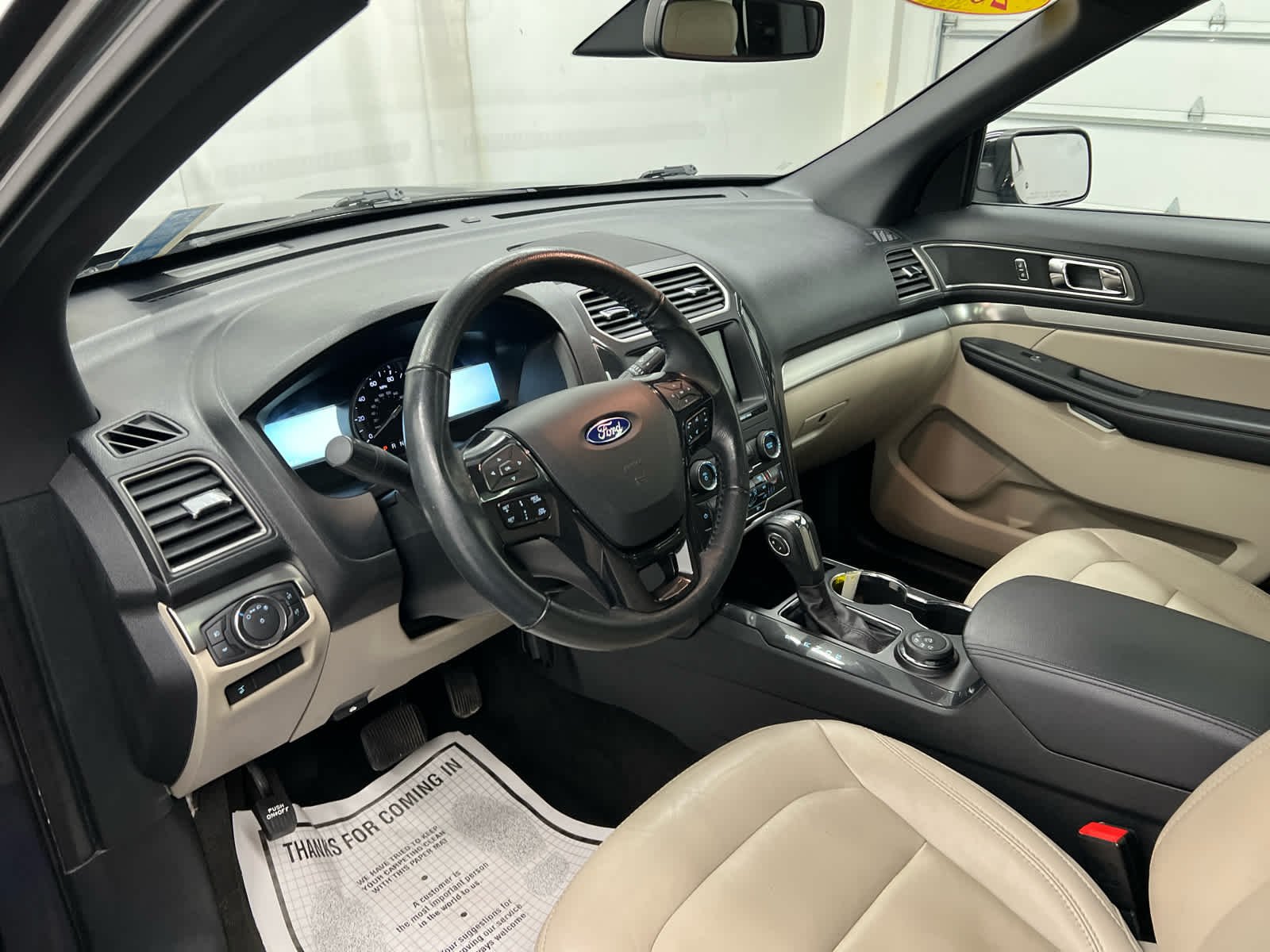 Used 2018 Magnetic Metallic Ford XLT image 11