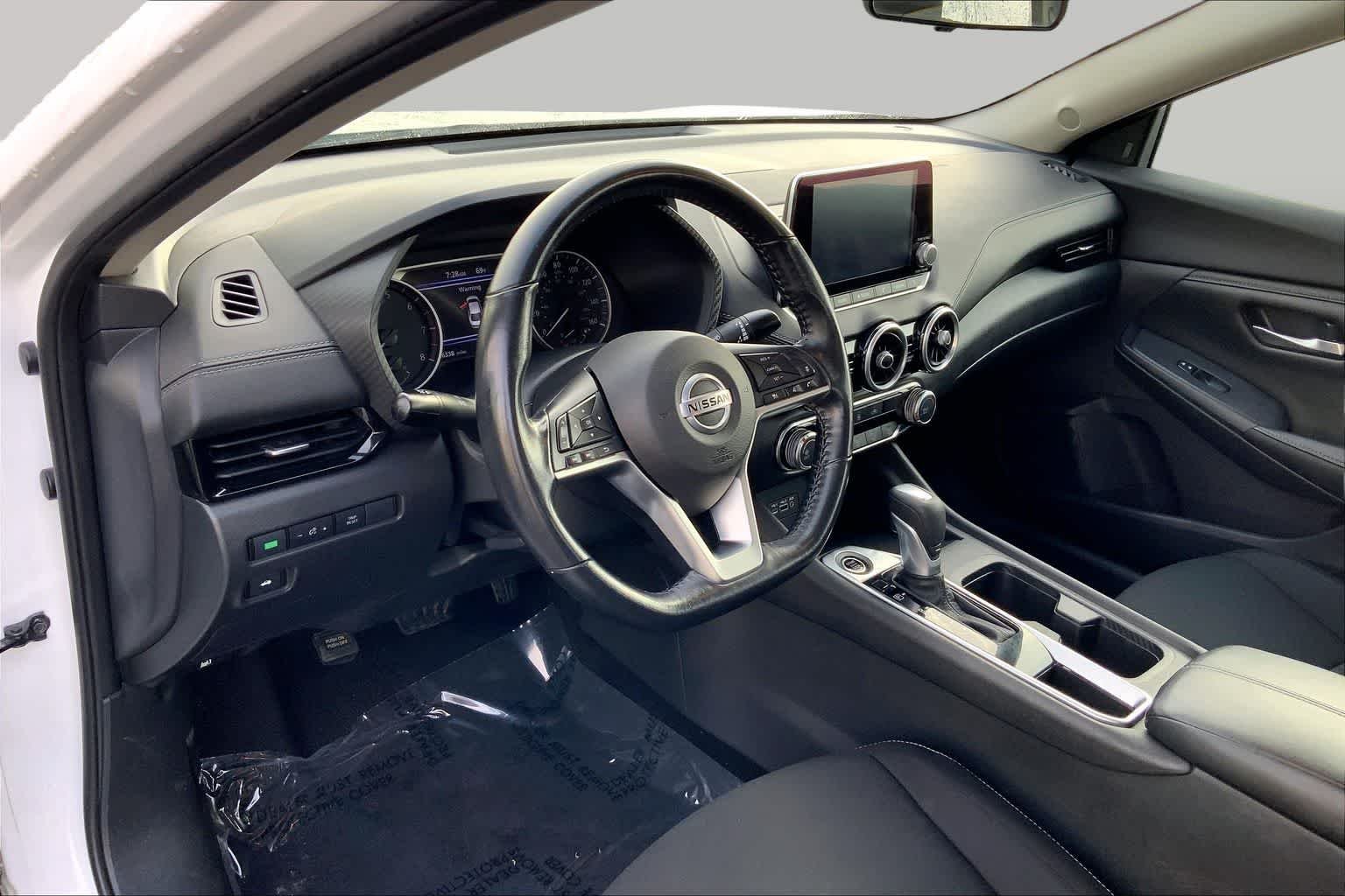 Used 2022 Fresh Powder Nissan SV image 17