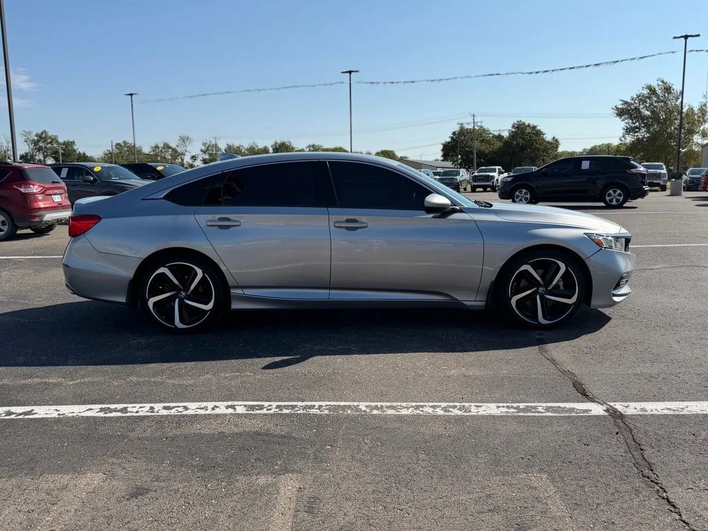 Used 2018 Silver Honda Sport image 3