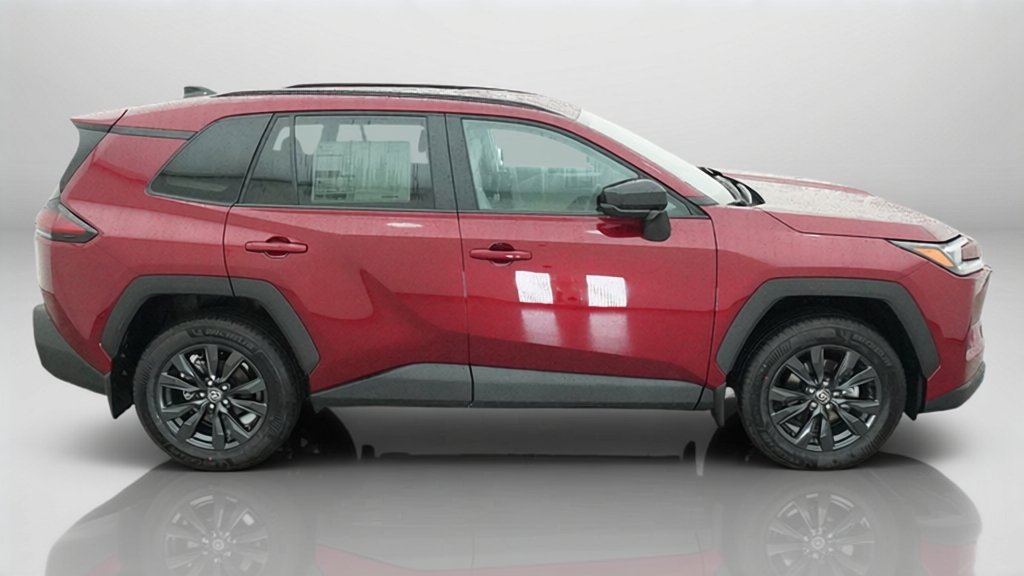 New 2026 Ruby Flare Pearl Toyota XLE Premium image 7