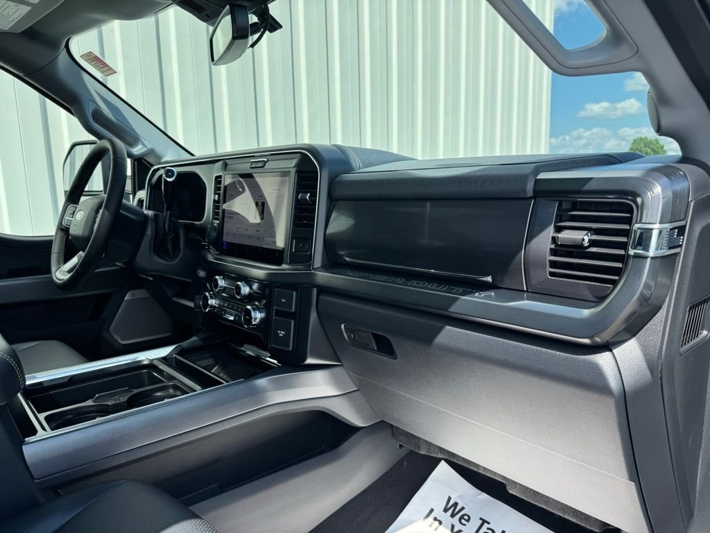 2025 Ford F-250 Super Duty Lariat - Photo 39
