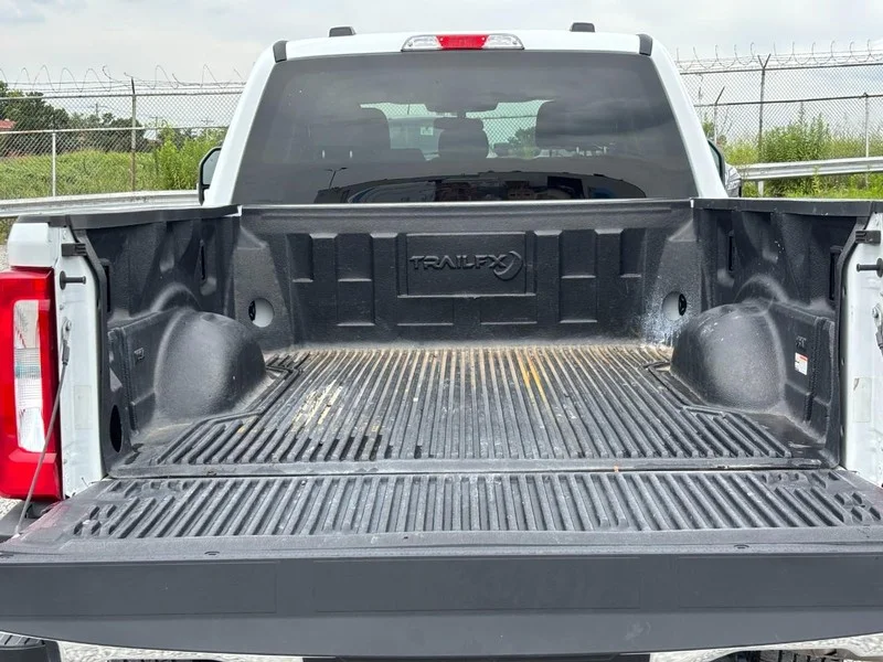 Used 2025 White Ford XLT image 11