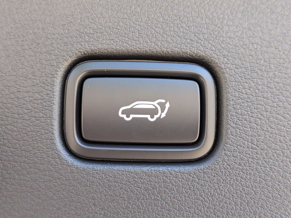 New 2025 Jungle Green Kia X-Line Prestige image 58
