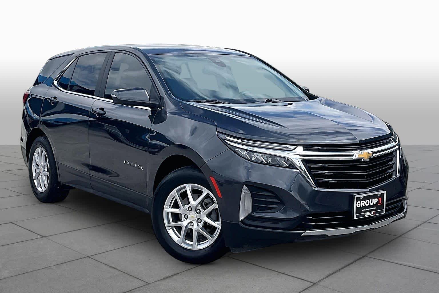 Used 2022 Iron Gray Metallic Chevrolet LT image 3