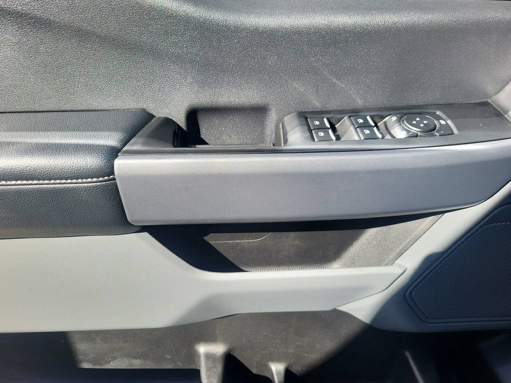 Used 2023 White Ford XL image 27
