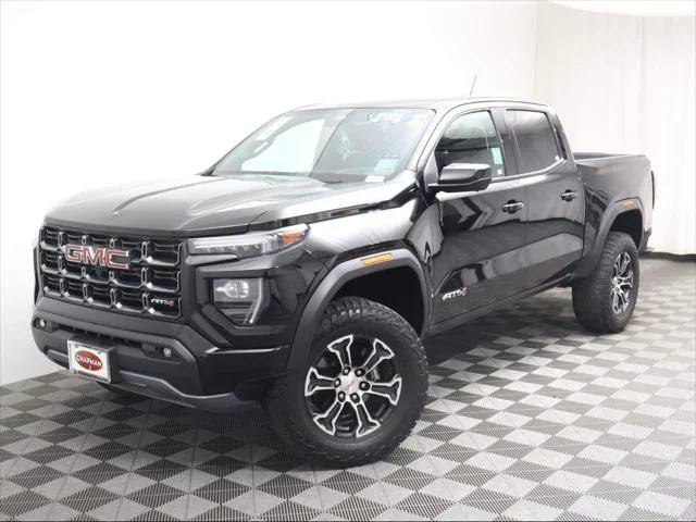 2023 GMC Canyon 4WD AT4 Crew Cab Short Box's photo