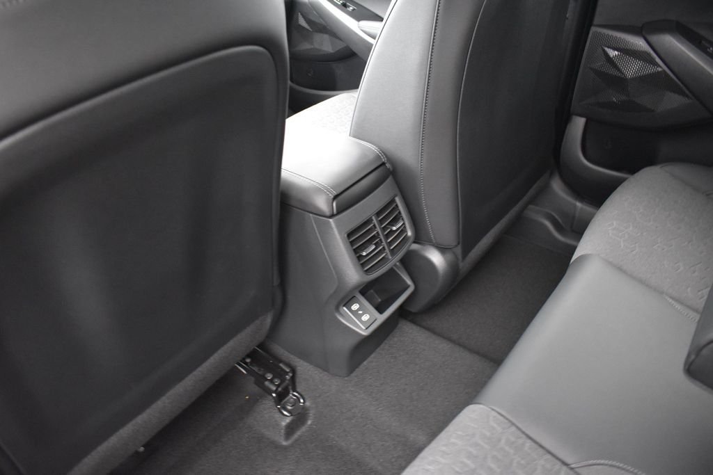 New 2026 Pluton Blue / Black Roof Kia S image 20