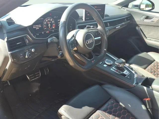 Used 2019  Audi Y image 6