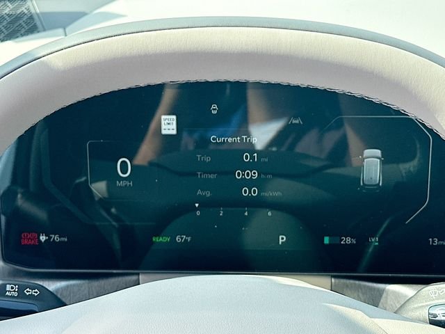 New 2026 Glacial White Pearl Kia Wind AWD image 12