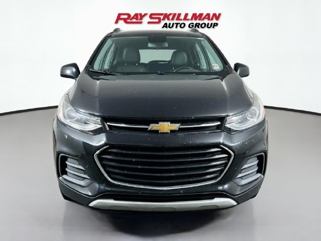 Used 2020 Black Chevrolet LT image 2