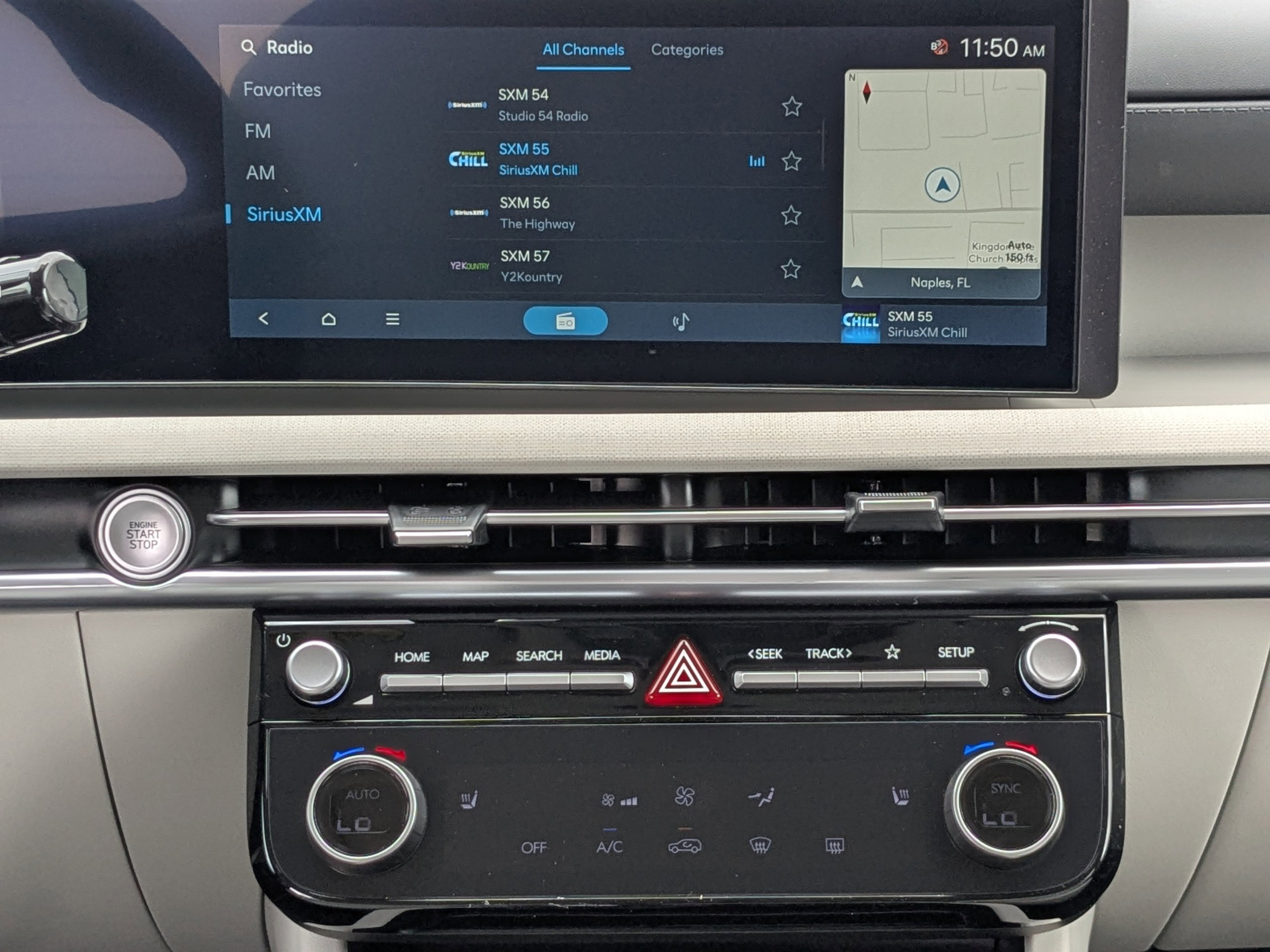 New 2025 Rockwood Green Hyundai SEL Convenience FWD image 13