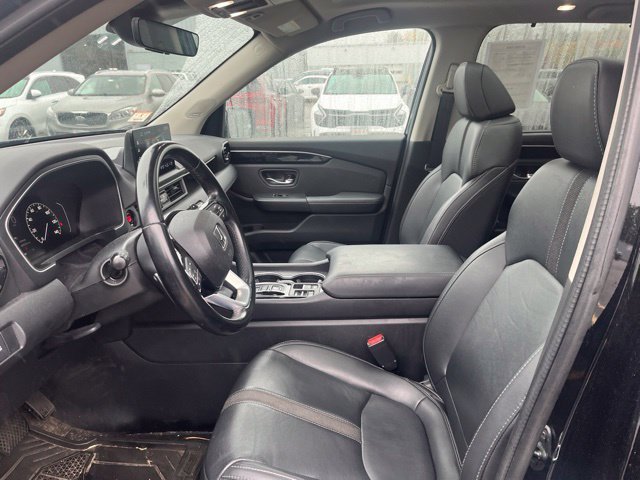 Used 2024 Crystal Black Pearl Honda Touring image 12