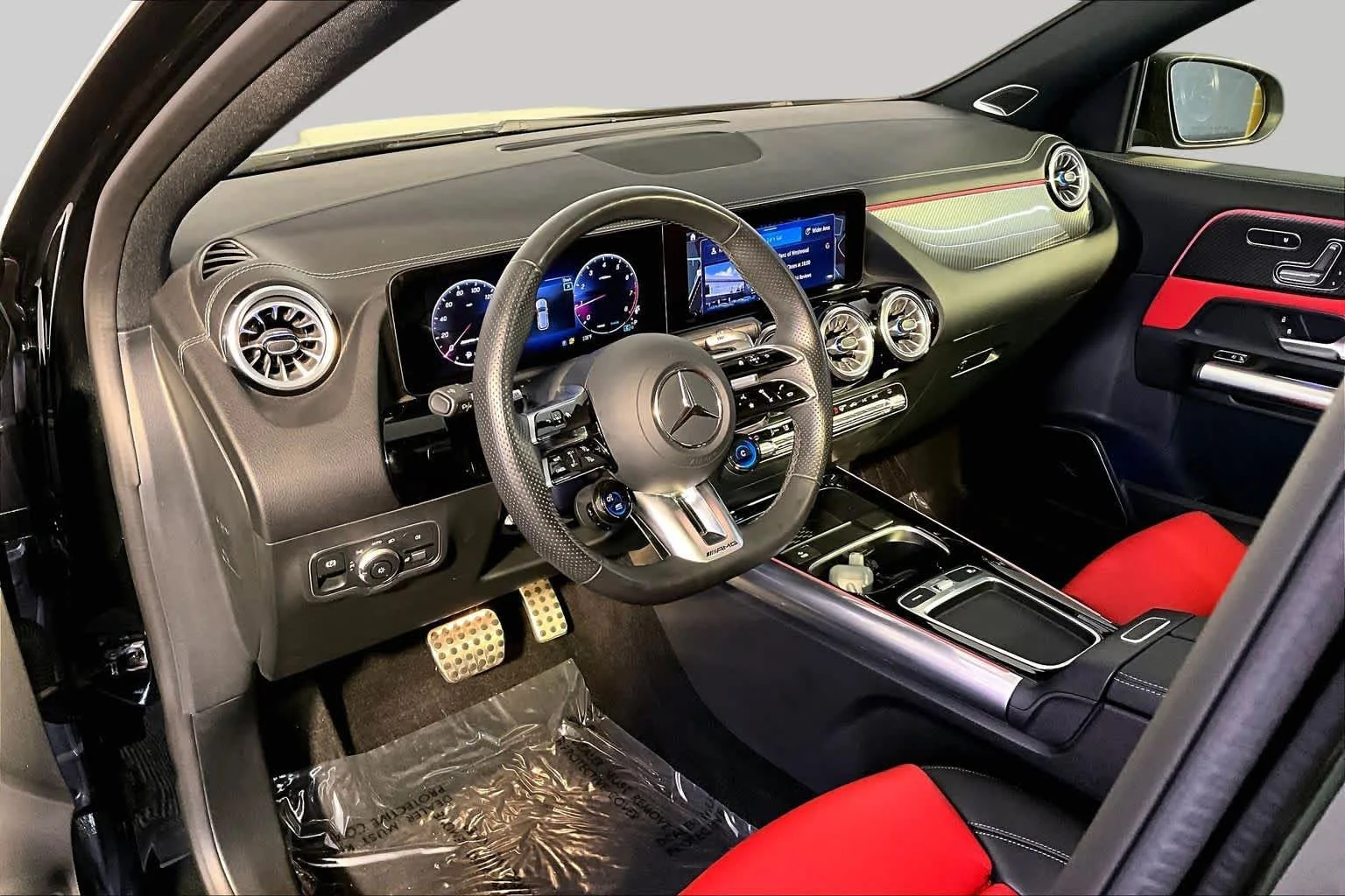 Certified Used 2024 Cosmos Black Metallic Mercedes-Benz AMG® GLA 35 image 18
