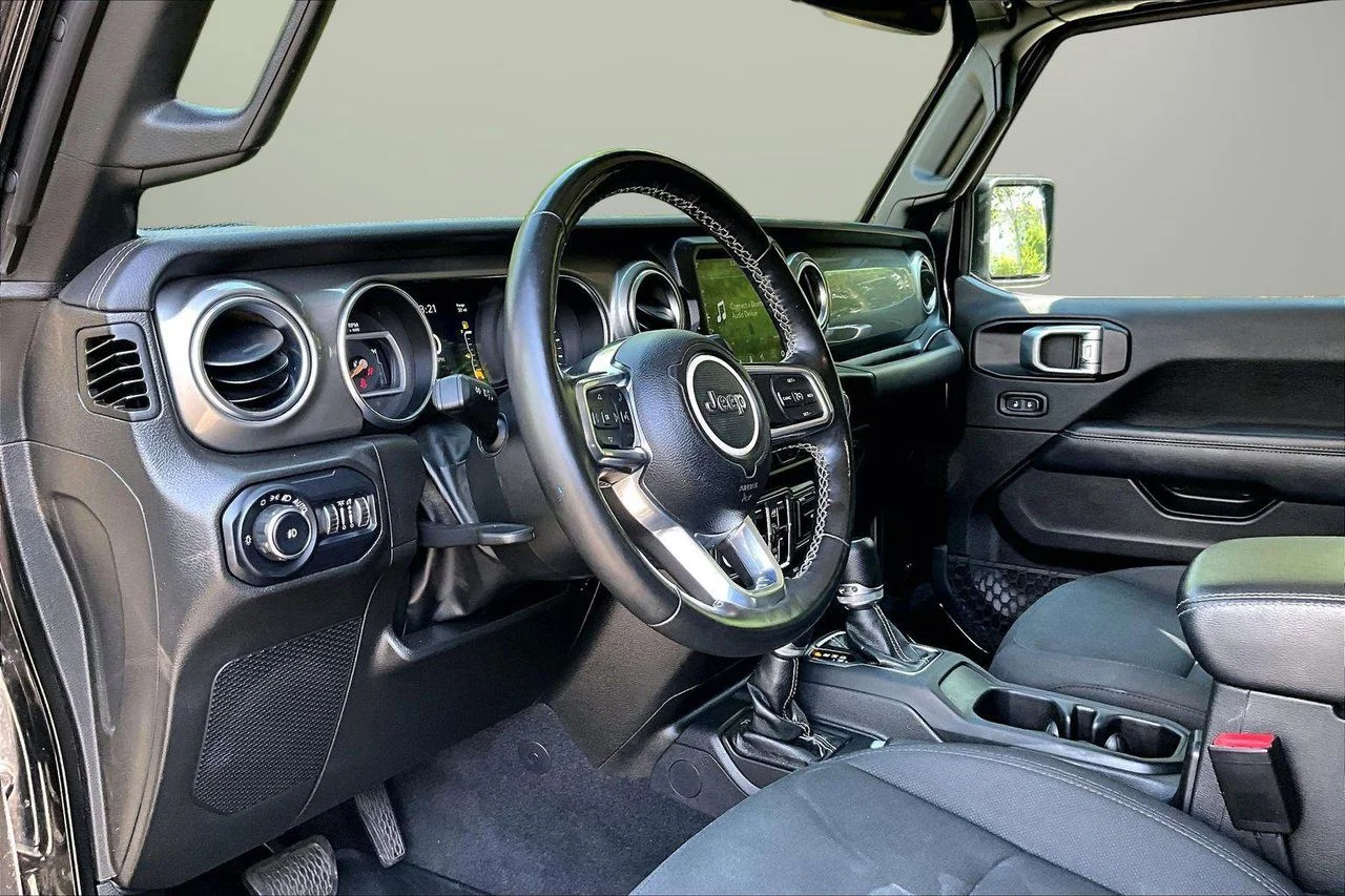 Certified Used 2022 Black Jeep Sahara image 19