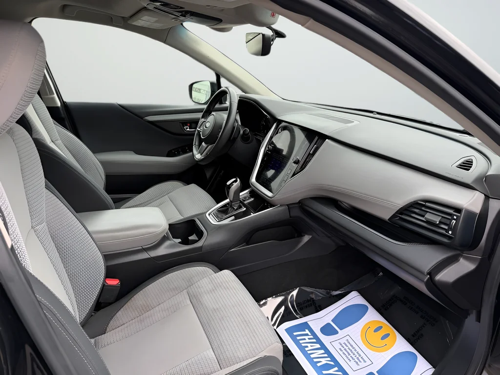 Used 2020 Black Subaru Premium image 27