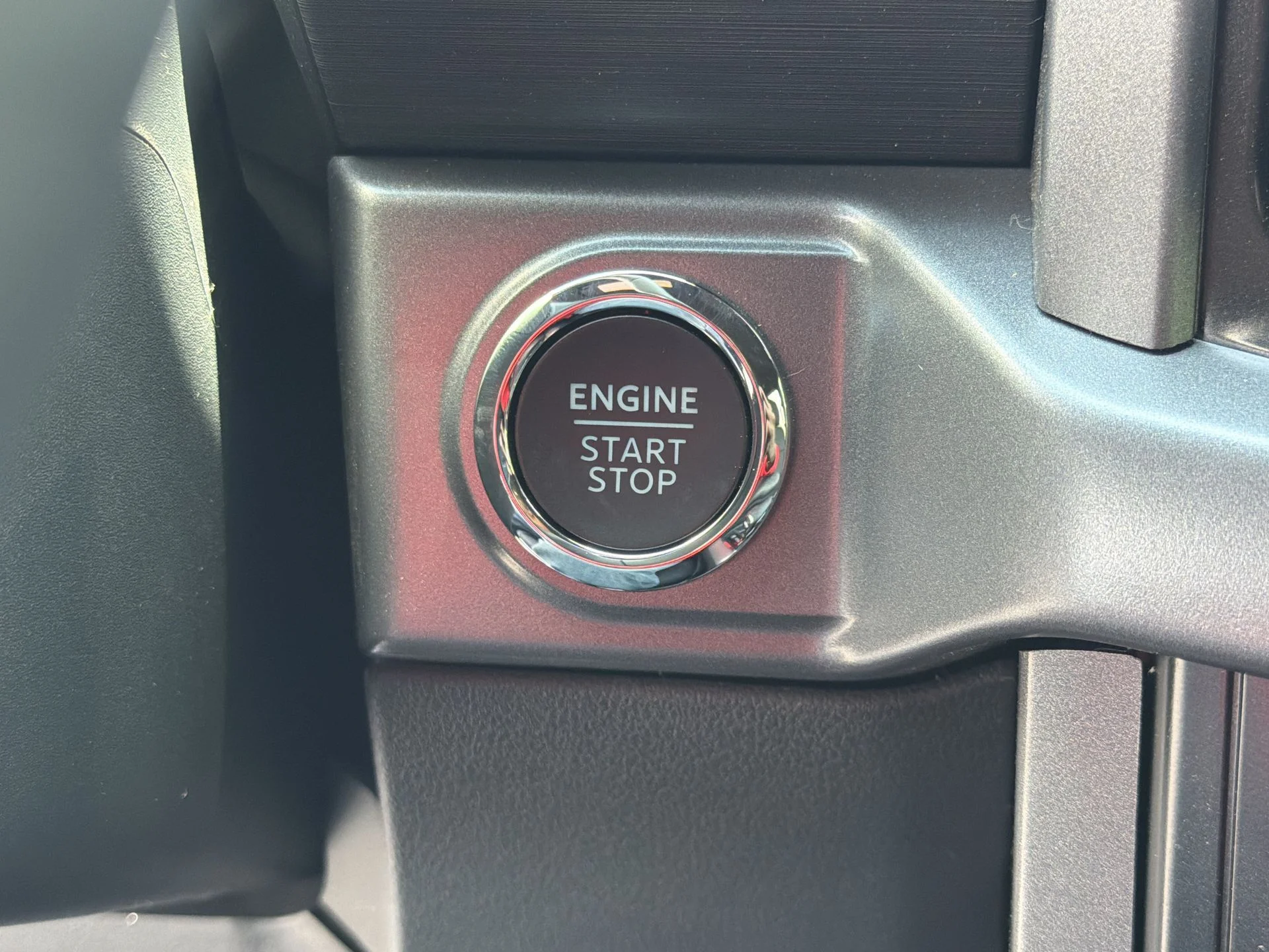New 2026 Oxford White Ford XLT image 10