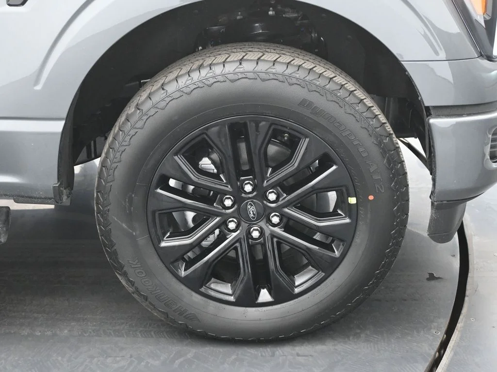 New 2026 Carbonized Gray Metallic Ford Lariat image 24